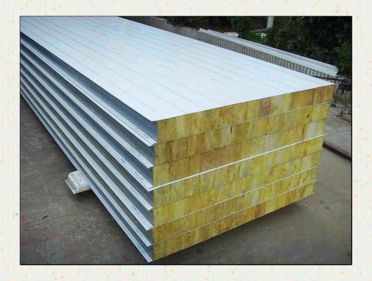巖棉板 高效環(huán)保的建筑材料